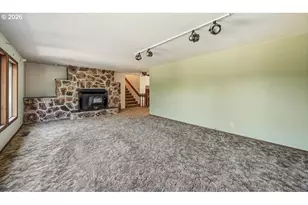 32198 Harris Dr, Cottage Grove, OR 97424 - Photo 13