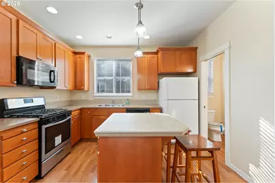 16056 SW Gage Ln, Beaverton, OR 97006 - Photo 17