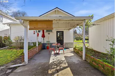 8951 N Van Houten Ave, Portland, OR 97203 - Photo 15