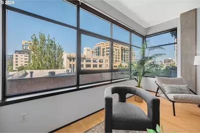 333 NW 9th Ave #503, Portland, OR 97209 - Photo 5