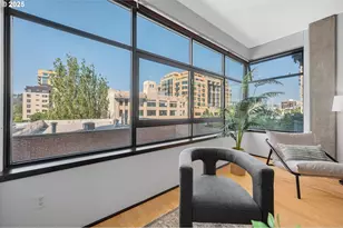 333 NW 9th Ave, Portland, OR 97209 - Photo 5