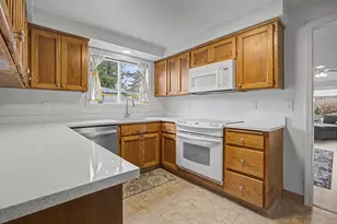 7919 SE Clackamas Rd, Milwaukie, OR 97267 - Photo 7