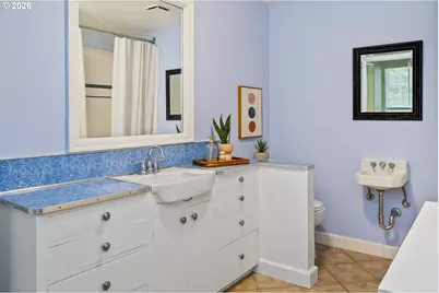 1316 SW Taylors Ferry Ct, Portland, OR 97219 - Photo 21