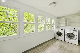 1316 SW Taylors Ferry Ct, Portland, OR 97219 - Photo 25
