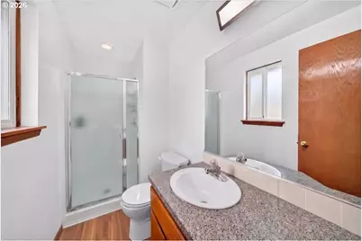 3857 SE 136th Ave, Portland, OR 97236 - Photo 35