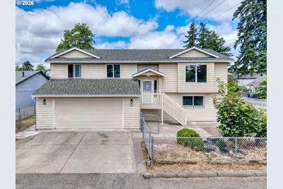 3857 SE 136th Ave, Portland, OR 97236 - Photo 1