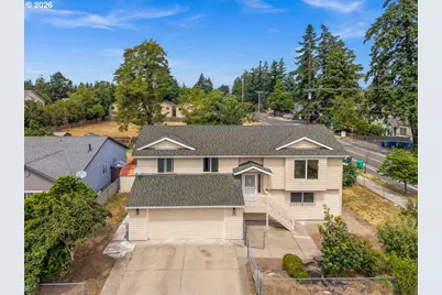 3857 SE 136th Ave, Portland, OR 97236 - Photo 3