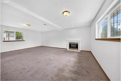 3857 SE 136th Ave, Portland, OR 97236 - Photo 45