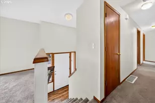 3857 SE 136th Ave, Portland, OR 97236 - Photo 11