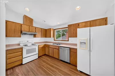 3857 SE 136th Ave, Portland, OR 97236 - Photo 25