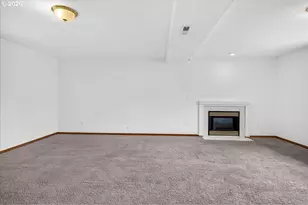 3857 SE 136th Ave, Portland, OR 97236 - Photo 43