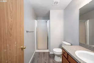 9132 SE Clinton St, Portland, OR 97266 - Photo 15