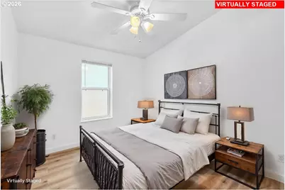 643 SE Brookwood Ave, Hillsboro, OR 97123 - Photo 19