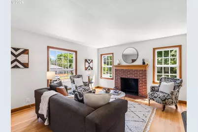 4430 SE Woodward St, Portland, OR 97206 - Photo 3