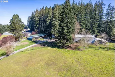 302 Studebaker Rd, Castle Rock, WA 98611 - Photo 1