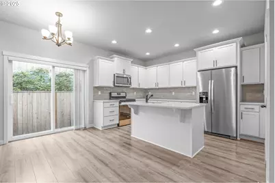 1030 S College St, Newberg, OR 97132 - Photo 11