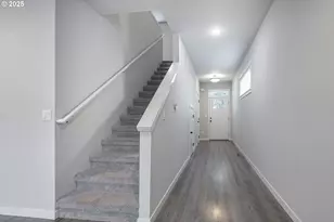 1030 S College St, Newberg, OR 97132 - Photo 5