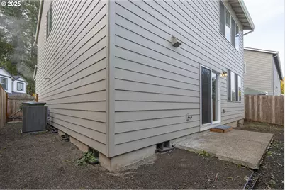 1030 S College St, Newberg, OR 97132 - Photo 33