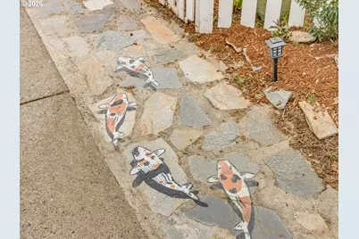 480 E Gloucester St, Gladstone, OR 97027 - Photo 5