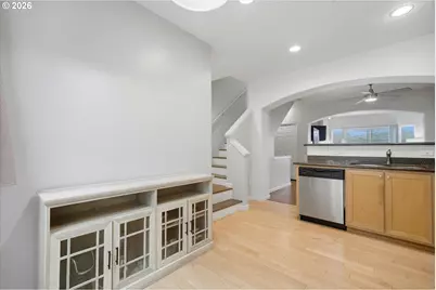 15445 SW Sparrow Loop #104, Beaverton, OR 97007 - Photo 13