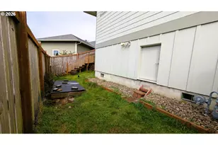 145 NE 71st St, Newport, OR 97365 - Photo 41