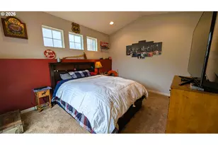 145 NE 71st St, Newport, OR 97365 - Photo 33