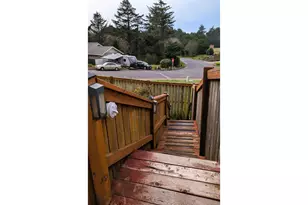 145 NE 71st St, Newport, OR 97365 - Photo 37