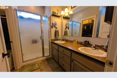 145 NE 71st St, Newport, OR 97365 - Photo 25