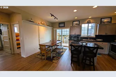 145 NE 71st St, Newport, OR 97365 - Photo 9