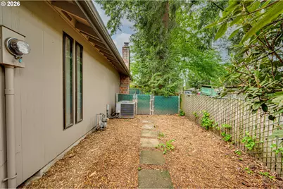 8109 NE 14th St #A, Vancouver, WA 98664 - Photo 19