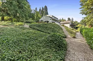 8716 NW Bailey St, Portland, OR 97231 - Photo 31