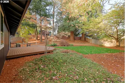 2750 NW Mehama Ct, Portland, OR 97229 - Photo 43
