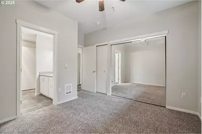 10800 SE 17th Cir #222, Vancouver, WA 98664 - Photo 13