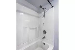 1911 SE 42nd Ave, Portland, OR 97215 - Photo 27