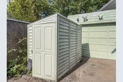 1911 SE 42nd Ave, Portland, OR 97215 - Photo 41
