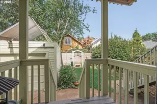 1911 SE 42nd Ave, Portland, OR 97215 - Photo 15