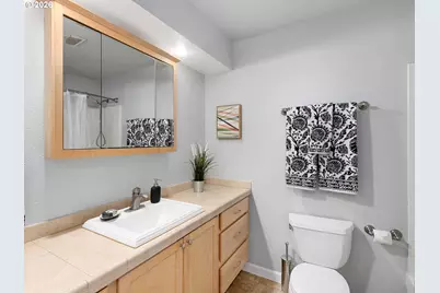2155 NE Weidler St, Portland, OR 97232 - Photo 17