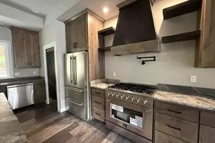 147 Deer Song Ct, Canyonville, OR 97417 - Photo 11