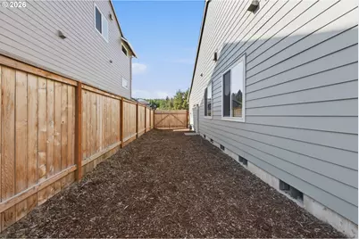 781 Riley Dr, Silverton, OR 97381 - Photo 27