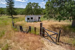 566 Woodland Rd, Goldendale, WA 98620 - Photo 25