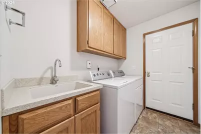 10455 SW Citation Dr, Beaverton, OR 97008 - Photo 33