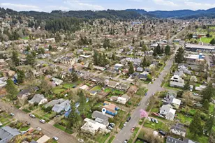 2121 Hilyard St, Eugene, OR 97405 - Photo 29