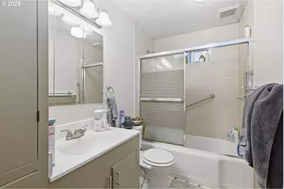 2121 Hilyard St, Eugene, OR 97405 - Photo 13