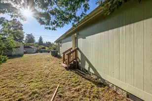 89008 Hwy 42, Bandon, OR 97411 - Photo 9
