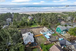 17855 Ocean Blvd, Rockaway Beach, OR 97136 - Photo 13