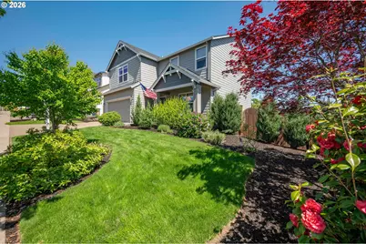 424 SW Mt St Helens St, McMinnville, OR 97128 - Photo 1