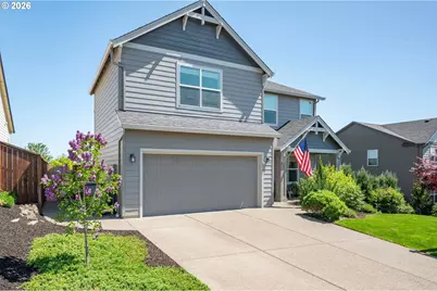 424 SW Mt St Helens St, McMinnville, OR 97128 - Photo 1