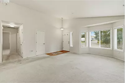 10214 NE 7th St, Vancouver, WA 98664 - Photo 9