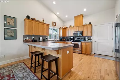 20967 Yukon St, Aurora, OR 97002 - Photo 13