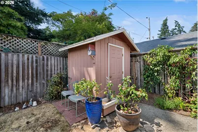 20967 Yukon St, Aurora, OR 97002 - Photo 35